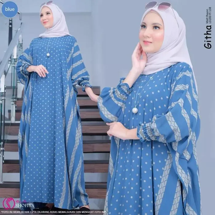 Kaftan Almina warna Biru Muda