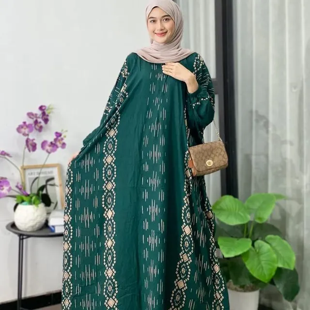 Kaftan Lidi warna Hijau Botol