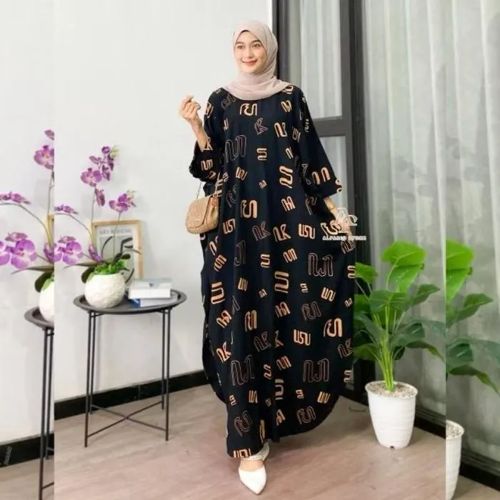 Kaftan Hana warna Hitam