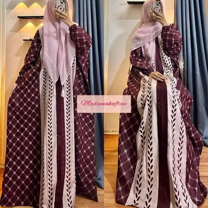 Kaftan Madina warna Maroon