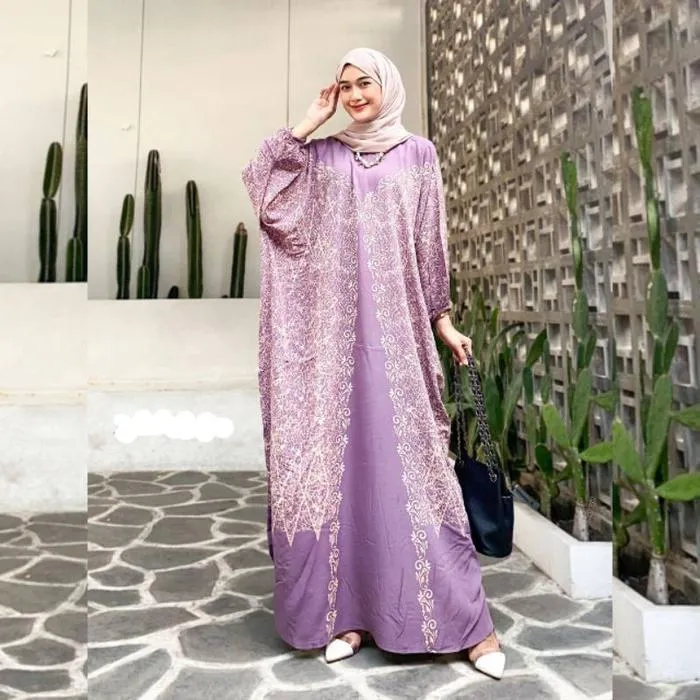 Kaftan Alexa warna Ungu